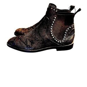 Zara Faux Snakeskin Studded Ankle Booties – Size 7